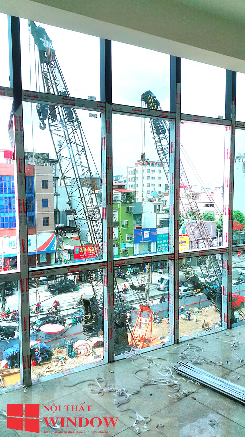 Vach Kinh Mat Dung Nhom Xingfa noi that window